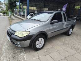 FIAT - STRADA - 2005/2006 - Prata - R$ 33.500,00