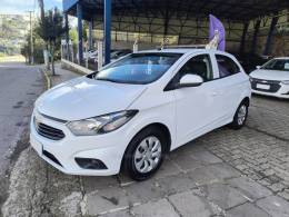 CHEVROLET - ONIX - 2018/2019 - Branca - R$ 55.500,00
