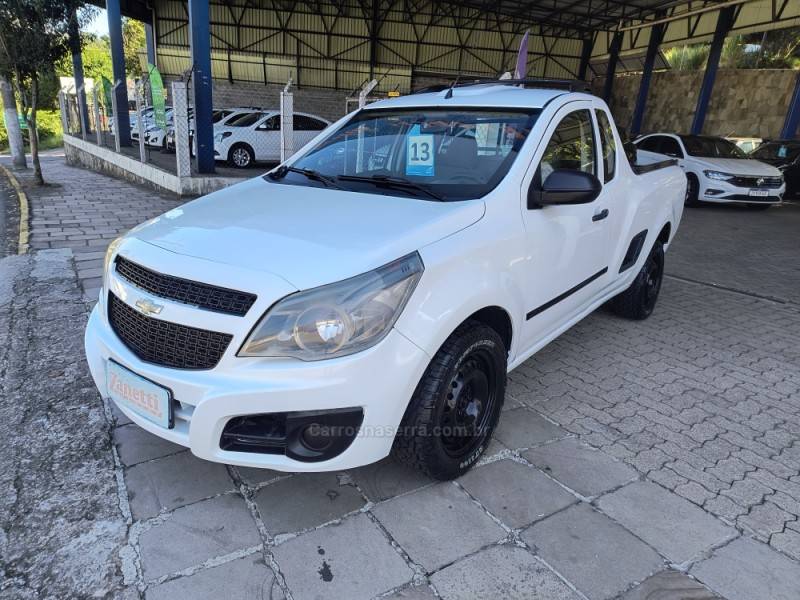 CHEVROLET - MONTANA - 2013/2013 - Branca - R$ 43.000,00