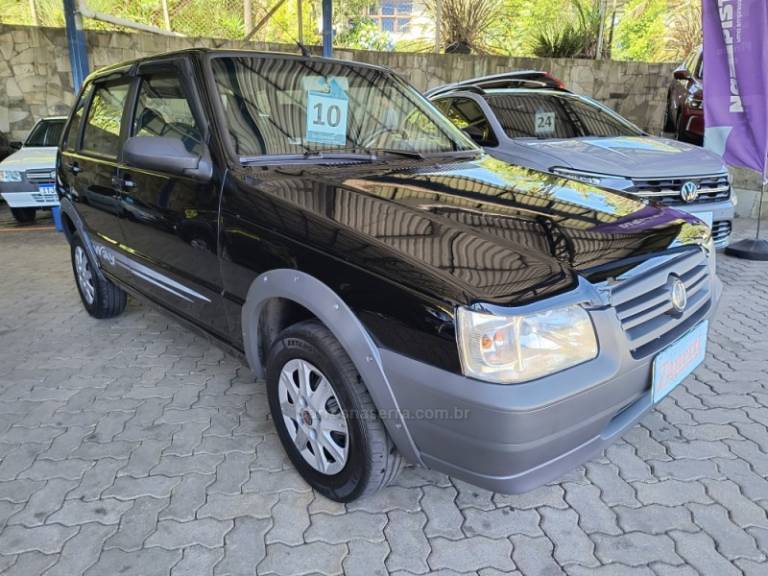 FIAT - UNO - 2009/2010 - Preta - R$ 23.900,00