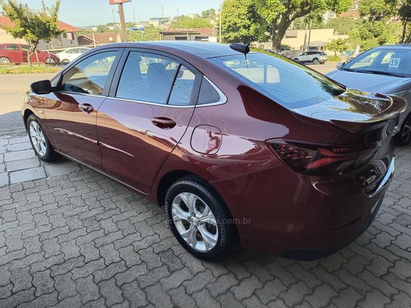 CHEVROLET - ONIX - 2019/2020 - Vermelha - R$ 73.500,00