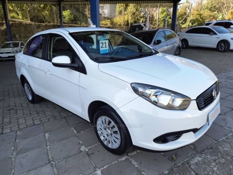FIAT - SIENA - 2021/2021 - Branca - R$ 56.000,00