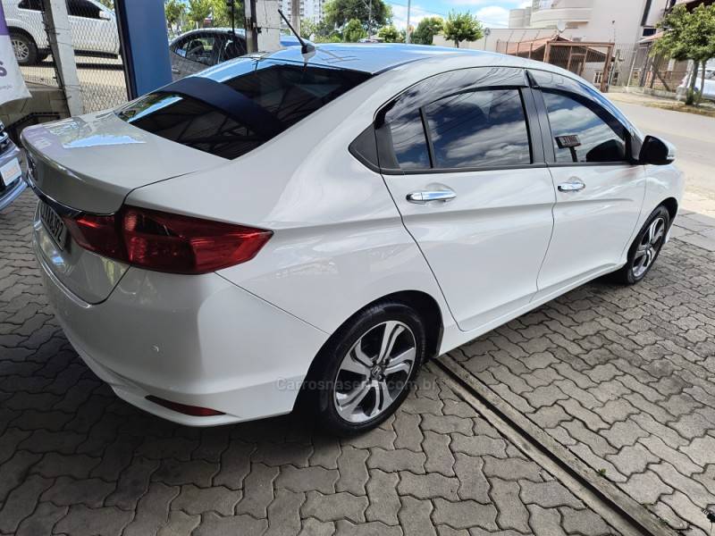 HONDA - CITY - 2017/2017 - Branca - R$ 79.000,00