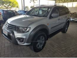 MITSUBISHI - PAJERO - 2016/2017 - Prata - R$ 167.000,00