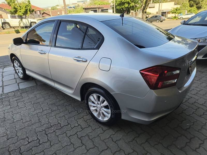 HONDA - CITY - 2012/2013 - Prata - R$ 48.500,00