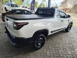 FIAT - STRADA - 2020/2021 - Branca - R$ 67.000,00