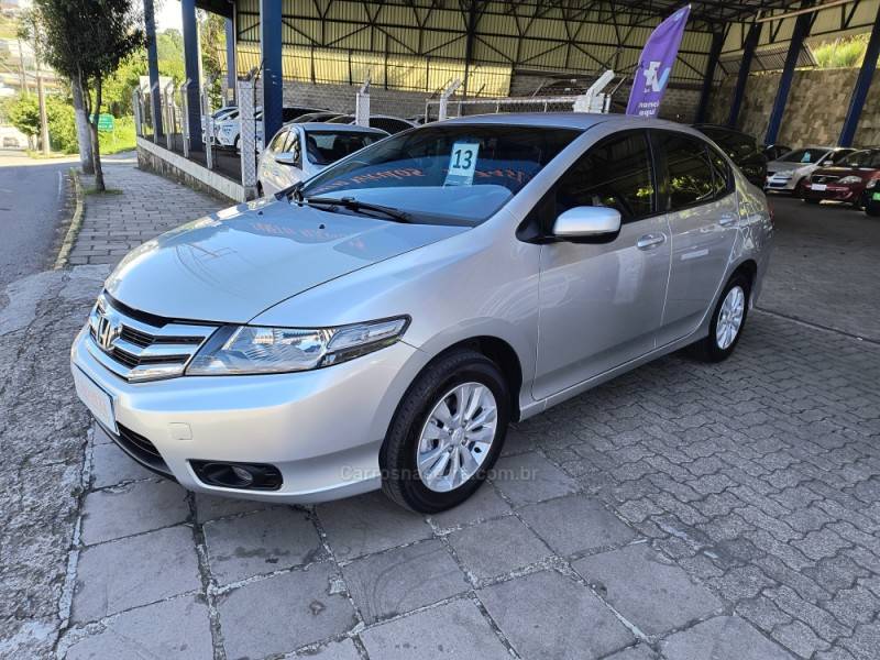 HONDA - CITY - 2012/2013 - Prata - R$ 48.500,00