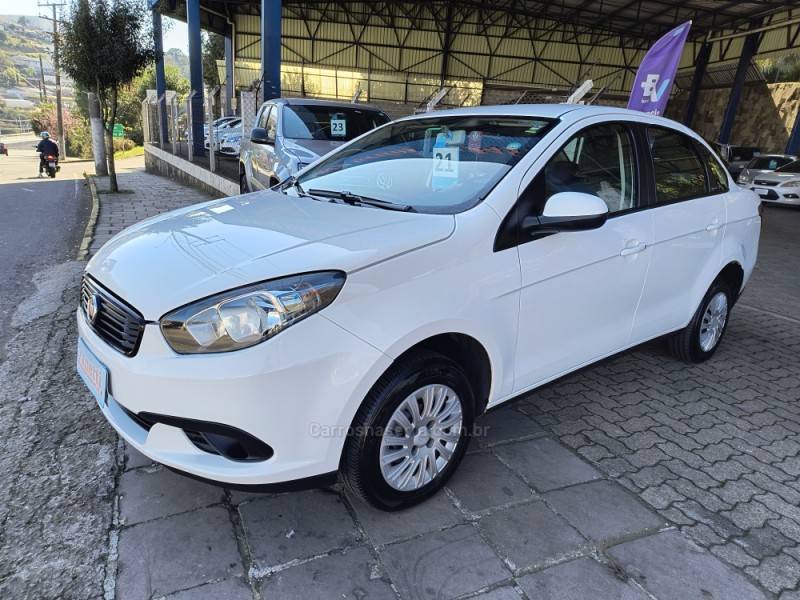 FIAT - SIENA - 2021/2021 - Branca - R$ 56.000,00