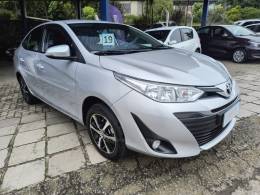 TOYOTA - YARIS - 2019/2019 - Prata - R$ 77.000,00